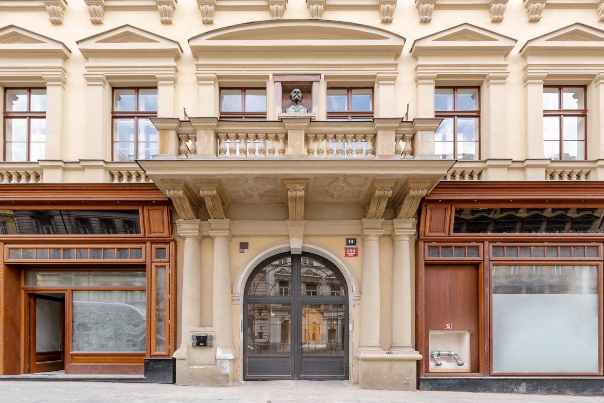 Turnkey I Antonin Dvorak Appartement